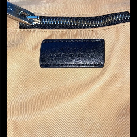 1017 ALYX 9SM Military Shoulder Bag - Picture 6 of 6